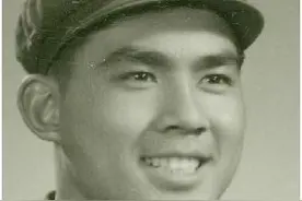 他是军人出身，曾与陈佩斯成就春晚经典，现成一代导演图片