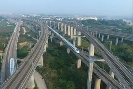 桂林到成都、重庆高铁时刻表公布！快看什么时候经过你家？图片