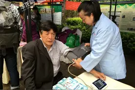 选家政服务怕遇消费陷阱？ 重庆家政行业消费价格有望统一图片