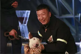 《极限挑战2》今晚9点开播 黄渤孙红雷撞脸“汪星人”图片