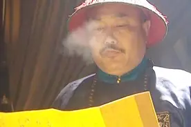 岳钟麒接管西北大营清洗了年羹尧旧部，年羹尧被降职依旧奢华无度视频封面