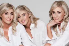 国外三胞胎共同举行婚礼，她们的丈夫犯了愁：分辨不出妻子视频封面