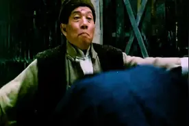 刘家良和刘家辉兄弟俩进行决斗，究竟谁的功夫高？视频封面
