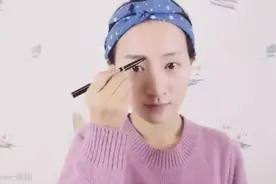 每日一练时尚美妆 快速自然裸妆，脖子也记得美白一下图片