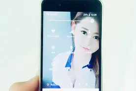 微信朋友圈访问量可查询？你手机下拉菜单栏有美女？