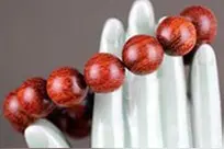 小叶紫檀手串包浆的过程图片