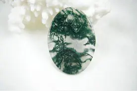 水草玛瑙的价值以及包含的故事图片