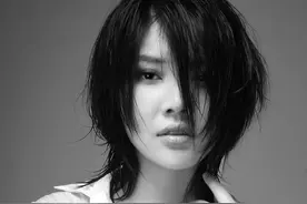 当女朋友穿上你的衬衣在你面前大秀身材，你会有怎样的感想？图片