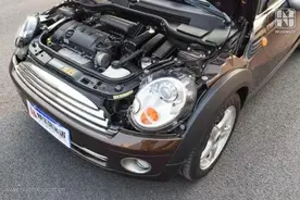 十万块的接娃神器—MINI CLUBMAN图片