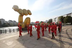 年终特稿·永联启示③｜现代化新农村三户家庭的“永联故事”图片