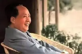 夜读｜缅怀伟人！重温毛泽东诗词：至情至性，大气磅礴！图片