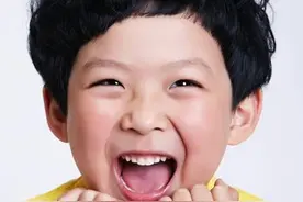 12款最赞最受妈妈和小朋友们推荐的男孩酷帅时尚发型！图片