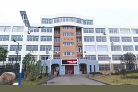 连云港最牛X的小学，好多家长挤破头都想进去！图片