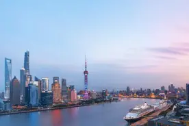 中国最高楼632米的“上海中心”，带你看魔都上海风景 ！图片