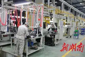 衡阳风顺车桥新生产线试产，升效减排达国内领先水平图片