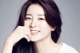 她是韩国第一美女，嫁豪门生龙凤胎幸福美满，却被传是小三上位视频封面