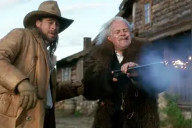 老头为了救儿子，偏瘫还没好，拿起枪就干视频封面