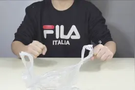 方便袋的新绑法 让你3秒打开死结