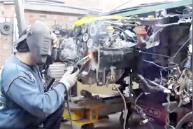 钣金刮腻子喷漆，看汽车修复全过程