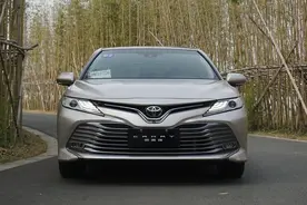 老司机品车 | “我们是不是在哪儿见过？”试驾第八代凯美瑞图片