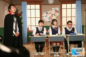 《今夜现场秀》幽默来袭 郎朗秒变“钢琴侠”图片