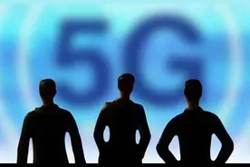 手机屏幕大小对单/双手操作有哪些影响图片