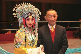 京剧大师梅葆玖辞世 琼浆玉液今犹在不见楼台贵妃影图片