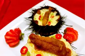 很多人不认识海胆，海胆是圆球形的，海胆就象一个仙人球，有图片