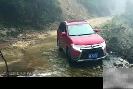 三菱欧蓝德城市里正常驾驶，平均油耗5.9竟这么任性 进来看看视频封面