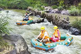 伶俐镇推行“旅游+产业+扶贫”新模式图片
