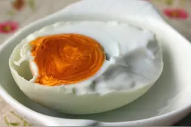 自制咸鸭蛋图片