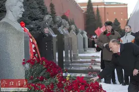 久加诺夫畅谈俄共重生与现状图片