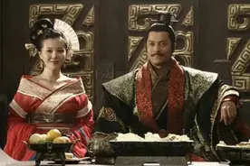 刘邦做了皇帝，亲爹都不认了，还让他老爹下跪磕头，原因让人想笑视频封面