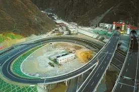 成都绕城高速到泸定最快2.5小时图片