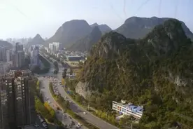 桂林市区多条主要道路对摩托车通行规定有调整，司机们要看清！图片