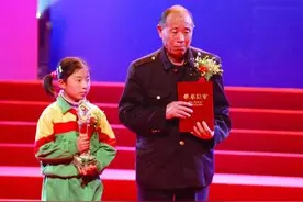 12年前舍身救人的农民工李学生 他的事迹将拍成电影图片