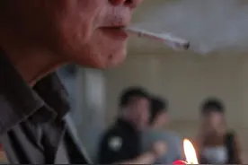 78%烟民赞成机场取消吸烟室 立法或引导室外吸烟图片