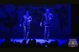 丹麦机械舞达人秀冠军又来了  音乐及编排逆天了图片