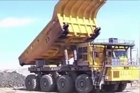 最大的国产矿山重卡，航天重工多轴重型矿用自卸车