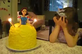 歪果仁这是怎么了？这样的视频被他们观看了一千两百万次图片