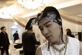 Bigbang世界巡回幕后实录，五只巡演感动记录视频图片