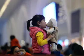 2018春运②｜玩具熊：让我跟你走，一起返乡过年，可好图片