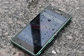 手机屏幕突然失灵？几个可行的解决方法图片