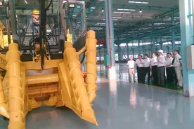 自治区副主席张秀隆到柳州市农机企业调研图片