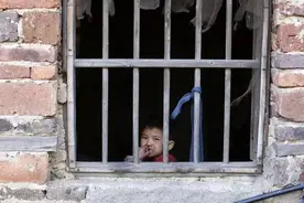 失语小兄妹，比贫困更悲剧的是缺失教育图片