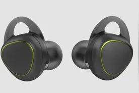 三星官网闹乌龙 曝光Gear Fit 2和Gear IconX图片