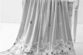 送洗后的羊毛毯掉绒掉毛 经本报协调，商家同意赔偿1000元图片