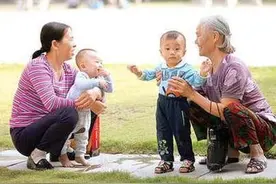 农村婆婆自告奋勇要帮我看孩子，我整夜整夜做噩梦，快崩溃了图片