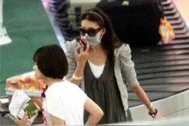 明星带口罩现身，是偶像还是路人，你能认的出来么？图片