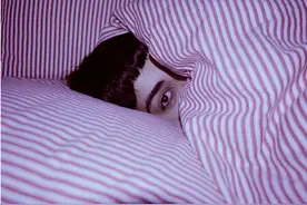 银行内部告诉你 申请信用卡加分小心机图片